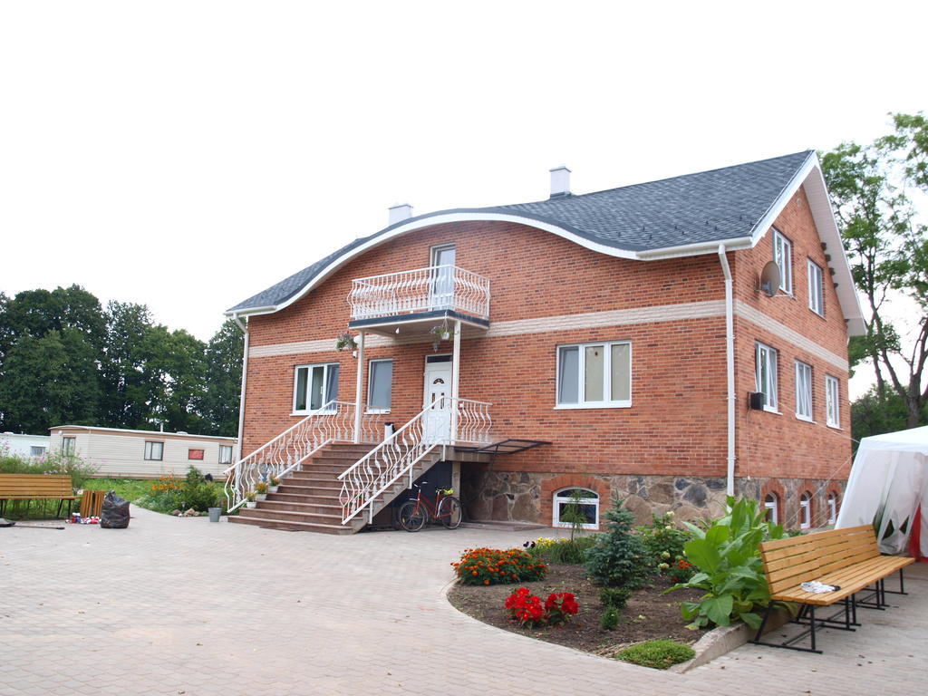 Guest House Kalnu Pupoli Šenheida Exterior foto