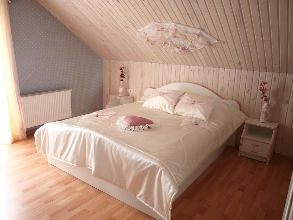 Guest House Kalnu Pupoli Šenheida Quarto foto